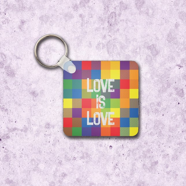Llavero Personalización de la placa de orgullo de verifica (Metal Keychain - Buffalo Check Plaid Rainbow Colors)