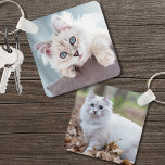 Llavero Personalizado 2 Foto de gato de doble cara<br><div class="desc">Crea un keepsake mascota personalizado con esta cadena de fotos de gatos de doble cara de personalizado, perfecto para cualquier mamá de gatos, papá de gatos o amante de gatos! Muestra a tu amigo peludo añadiendo dos fotos diferentes, una por cada lado, convirtiéndolo en un accesorio único y especial. Ya...</div>
