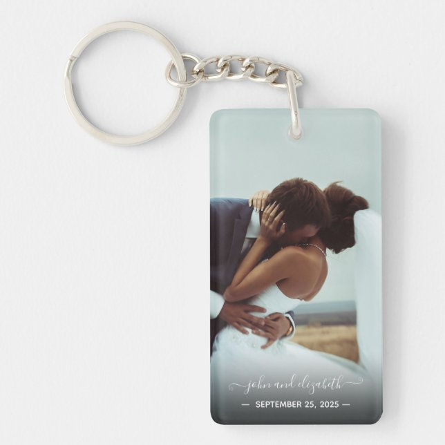 Llavero Personalizado de Boda de parejas con guión elegant (Frente)