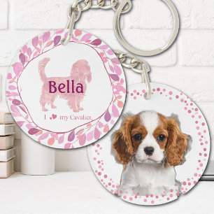 Llavero personalizado de cavalier rosa pastel