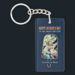 Llavero Personalizado del Día del Padre Foto divertida Gua<br><div class="desc">Regalo personalizado del Día del Padre para que tu padre celebre el Día del Padre. Ya sea por un nuevo padre, padrastro, padre viejo y clásico o futuro, la función de texto personalizado te cubrirá. Puede cambiar el texto a su texto deseado y cargar su propia foto personalizado. Consigue algo...</div>