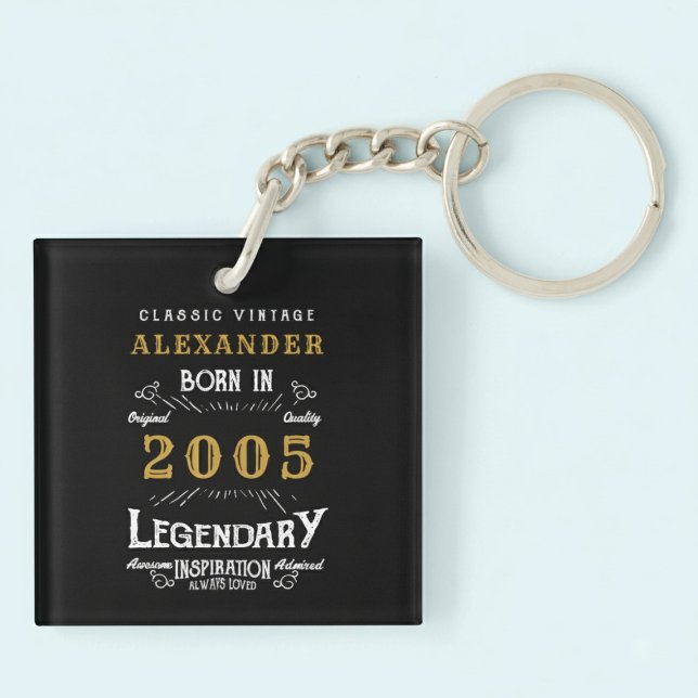 Llavero Personalized 21st Birthday Legend 2005 Vintage (Born 2005 birthday keychain. Pastel background.)