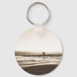 Llavero Pier de San Clemete, foto vintage de la playa de C