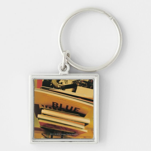 Llavero Pila de libros y de revistas (Frente)