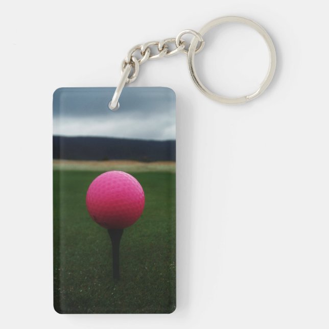 Llavero Pink Golf Ball en un campo de golf de montaña (Atrás)