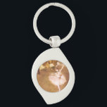 Llavero Pintura estelar de bailarina de ballet Degas<br><div class="desc">Obra maestra Pintura Degas - Esta imagen de bailarina de ballet se basa en la famosa pintura de bailarina Degas, llamada "La Estrella", completada en 1878. La estrella muestra a una hermosa bailarina de ballet en el escenario, usando un tutu rosado. La bailarina de ballet Star fue representada en pastel...</div>