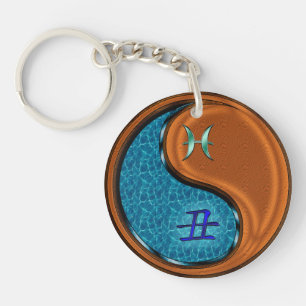 Llavero Pisces y Ox de madera