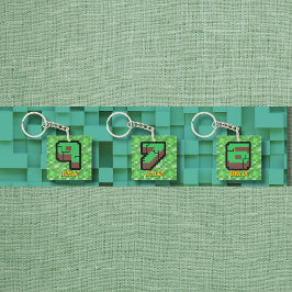Llavero Pixelated Gamer Green Building Level Up 9
