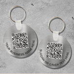 Llavero Plata promocional de código QR moderno<br><div class="desc">Cadena de claves promocional moderna y sencilla para su empresa u organización con un fondo metálico de color plateado. Añade tu código QR o logotipo y dos líneas de texto personalizado,  como el nombre de tu empresa,  el lema,  gracias,  etc.</div>