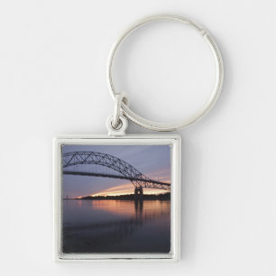 Llavero Puente Sagamor sobre el canal de Cape Cod,
