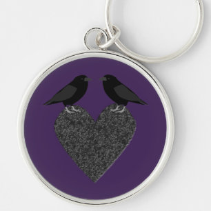 Llavero Ravens góticas y corazón negro