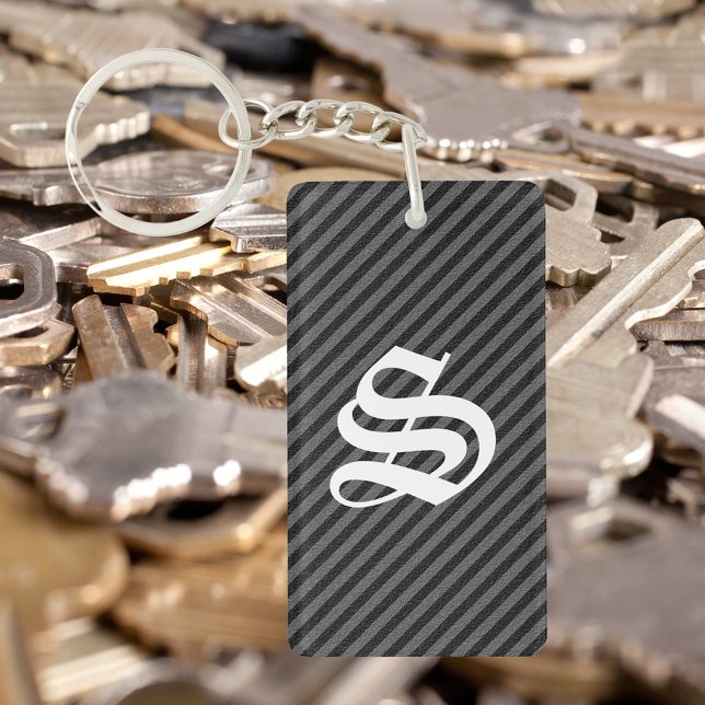 Llavero Rayas diagonales delgadas en negro y gris (Thin Black and Gray Diagonal Stripes Keychain)