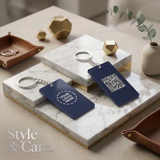 Llavero Rectangular de Logotipo y Código QR Person (Custom Logo & QR Code Rectangle Keychain (2-Sided))