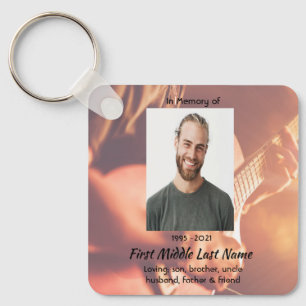 Llavero Recuerdo conmemorativo músico piano guitarra