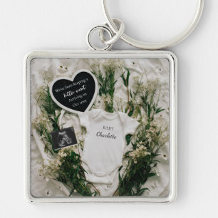 Llavero Recuerdo de anuncio de embarazo floral neutral