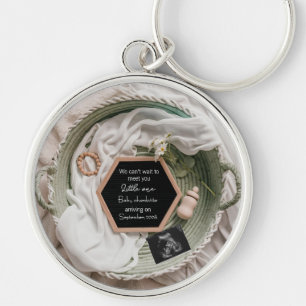 Llavero Regalo simple de anuncio de embarazo suave neutral