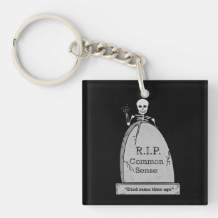 Llavero RIP Murió Por Sentido Común