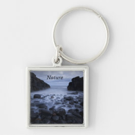 Llavero Rocas y guijarros a lo largo de la Keycha costera 