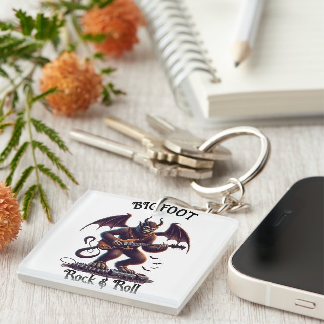 Llavero Rockstar mítico: Guitarra Solo Bigfoots (Frente Derecha)