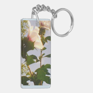 Llavero Rosas blancas de largo nivel