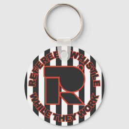 Llavero Silbato mientras trabaja