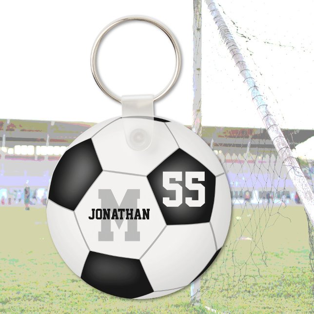 Llavero simple bola de fútbol blanco y negro personalizada (Subido por el creador)