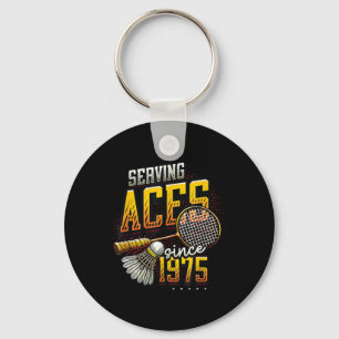 Llavero Sirviendo Aces desde 1975 Nacimiento de Badminton