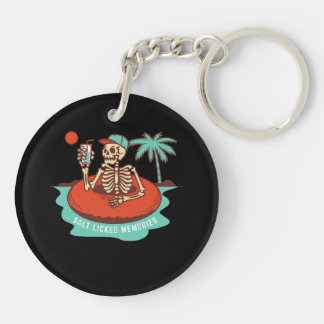 Llavero Skeleton con una bebida flotando en un