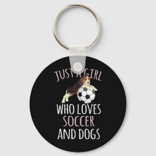 Llavero Solo una chica que ama jugar fútbol con perros div