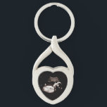 Llavero Sonograma Invitación del embarazo Mon para ser cor<br><div class="desc">Una forma muy acertada de anunciar tu embarazo a la madre/abuela/papá/abuelo/padrino/tío, etc. Añada su propia imagen de sonograma. // Hecho para usted a través de la plataforma Zazzle. // Nota: la foto utilizada es sólo una imagen de marcador de posición. Tendrá que reemplazarlo con su propia foto antes de pedir/...</div>