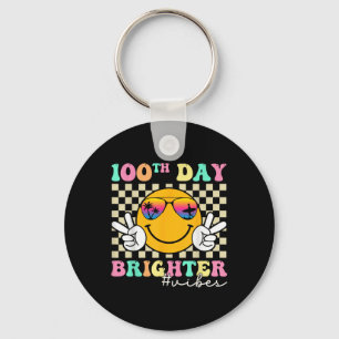 Llavero Sonrisa de 100 días más brillante frente al centés