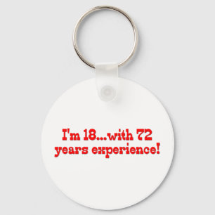 Llavero Soy 18 con 72 años de experiencia