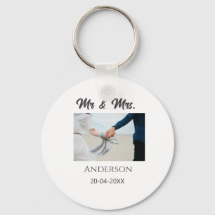 Llavero Sr. y Sra. añaden apellido de familia fecha año re