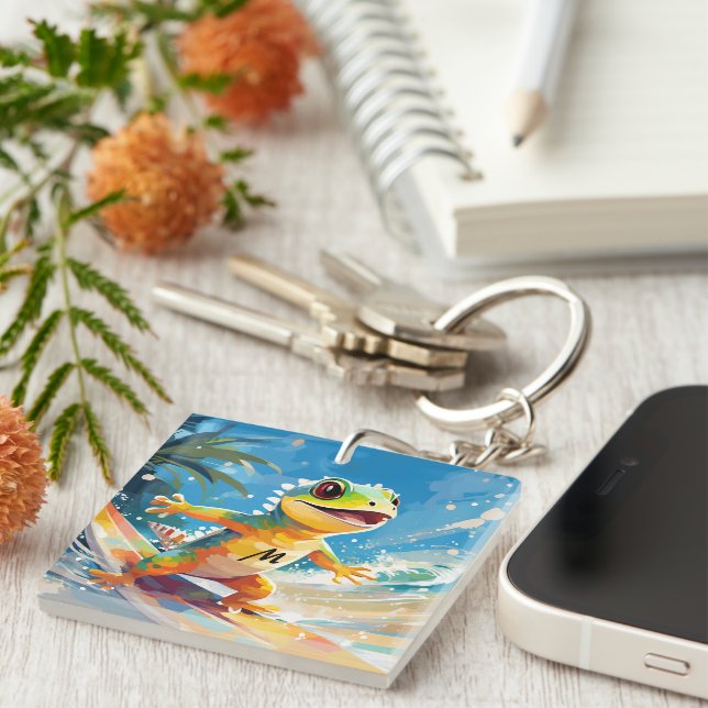 Llavero Surfing Gecko Montando Las Ondas (Frente Derecha)