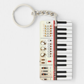 Llavero Teclado eléctrico viejo