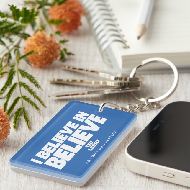 Llavero Ted Lasso | Creo en Believe (Frente Derecha)