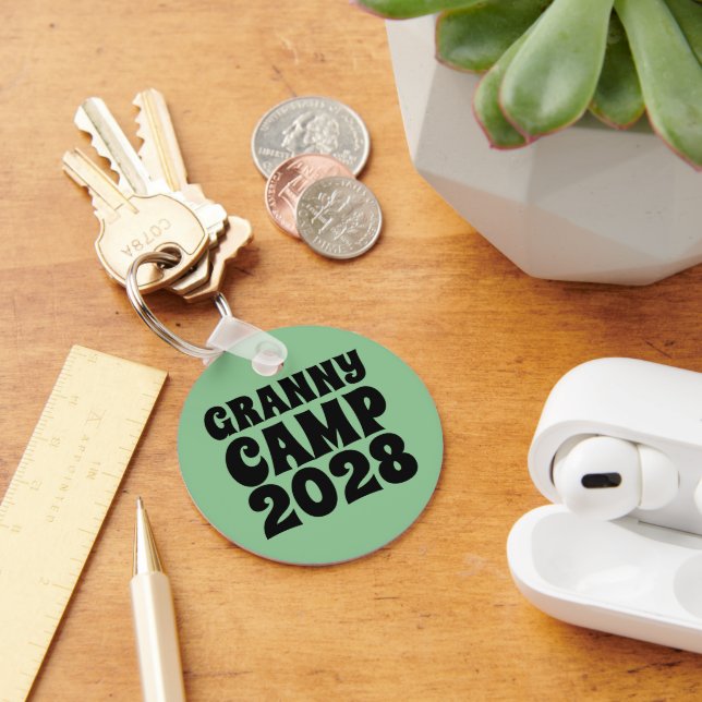 Llavero Texto del campamento de abuelitas retro (Escritorio )