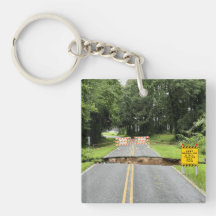 Tienes esta cadena acrílica