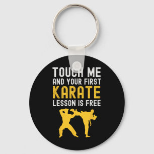 Llavero Tócame y tu primera lección de karate es gratis