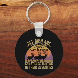 Llavero Todos los hombres son iguales a ir a cazar setenta