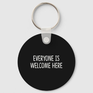 Llavero Todos Son Bienvenidos Aquí - Camiseta.png