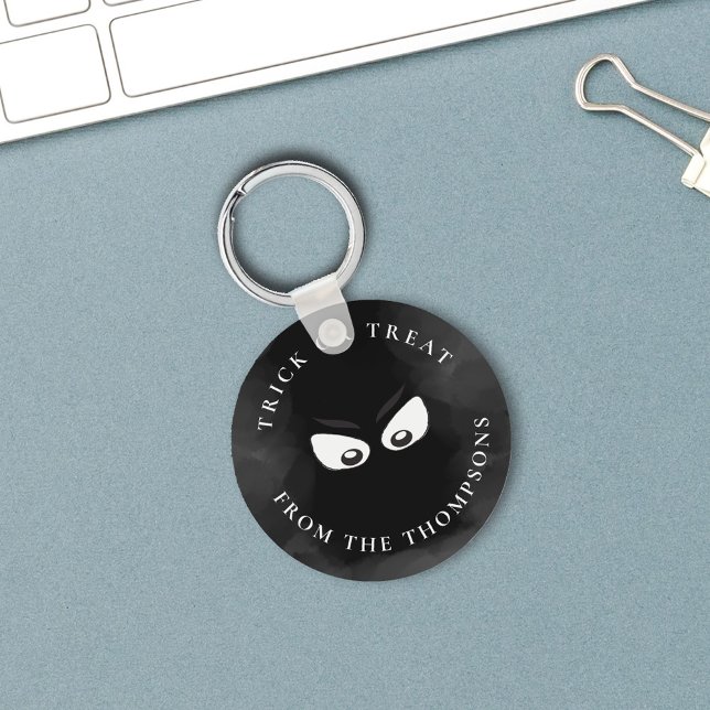 Llavero Truco De Halloween O Trato Espeluznantes Ojos Fant (Trick or trick custom spooky black and white keychain.)