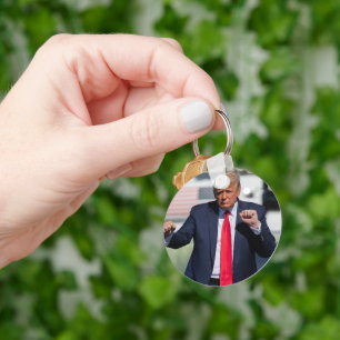 Llavero Trump Dance Funny