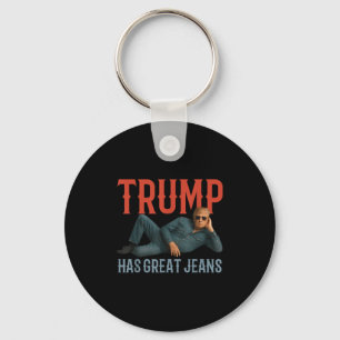 Llavero Trump tiene un meme político divertido para los je