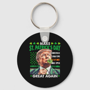 Llavero Trump Vuelve a Hacer Grande el Día de San Patricio
