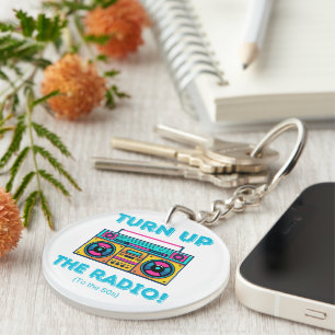 Llavero Turn Up The Radio impresionante keychain de los 80