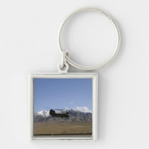 Llavero Un CH-47 Chinook saca