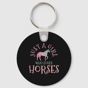 Llavero Un Chica que ama a los caballos montando a caballo