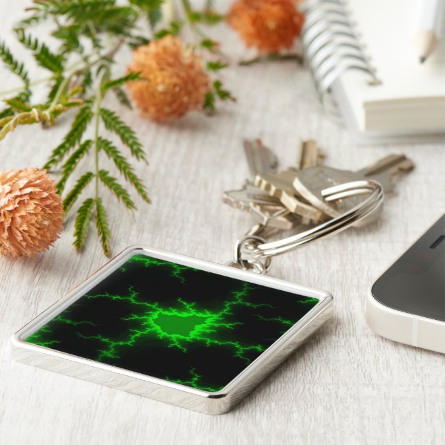 Llavero Un rayo verde alienígena golpea en negro picante (Lado)