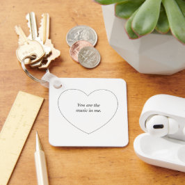 Llavero Un texto personalizado con forma de corazón